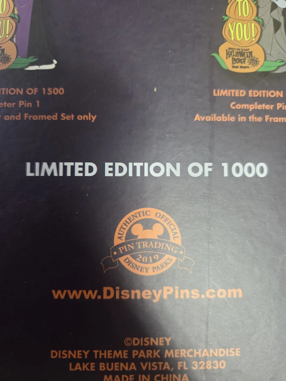 New In Box Disney Parks Official Halloween Party Pin Set Limited Edition 2019 - Picture 4 of 4